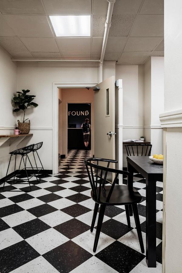 Boston Fenway Inn By Found Екстер'єр фото
